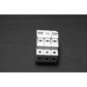 Fuse Holder 30A 3P 600V ac~dc